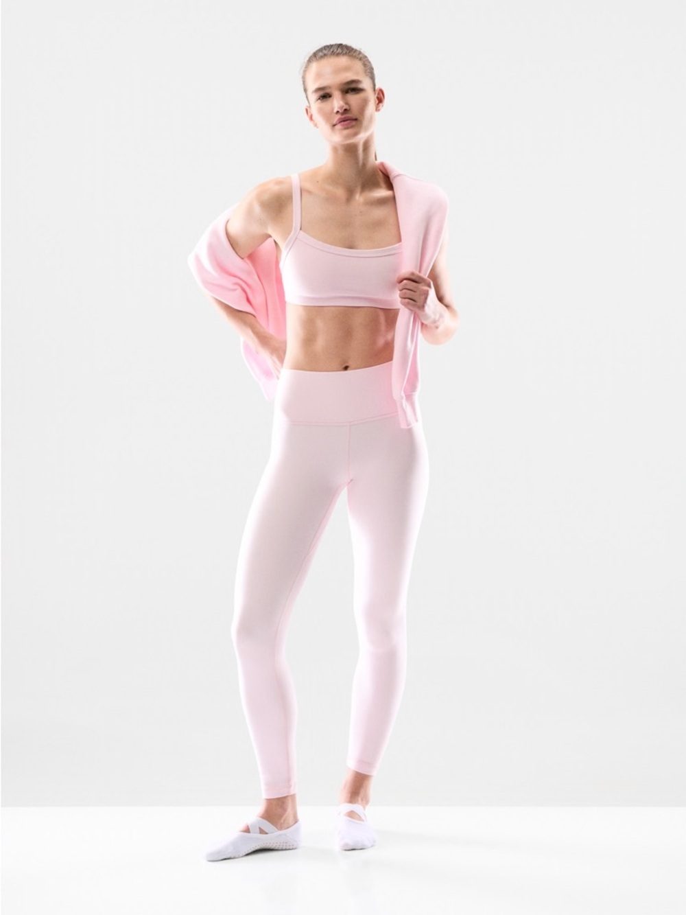 Aritzia Golden BUTTER Cheeky Hi-Rise Legging
